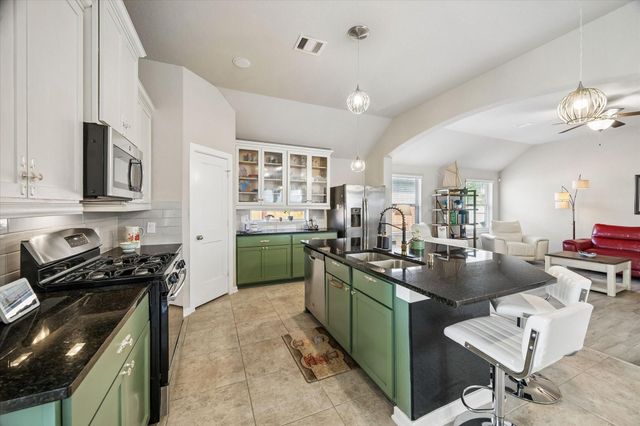 17064 Easter Lily, Conroe, TX 77385