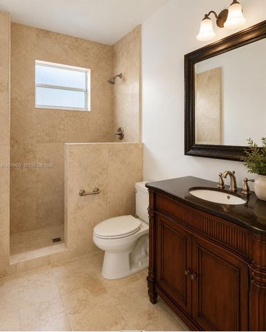 10916 NW 58th Terrace, Doral, FL 33178