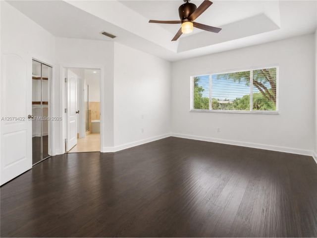10916 NW 58th Terrace, Doral, FL 33178