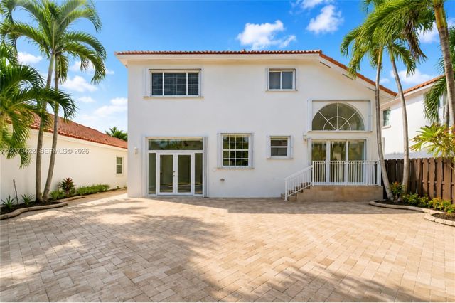 10916 NW 58th Terrace, Doral, FL 33178