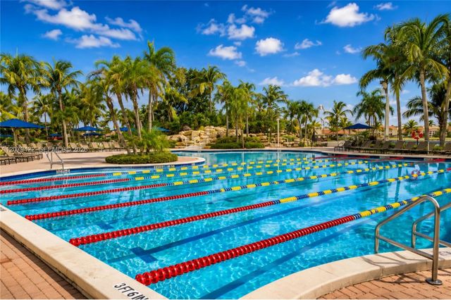 10916 NW 58th Terrace, Doral, FL 33178