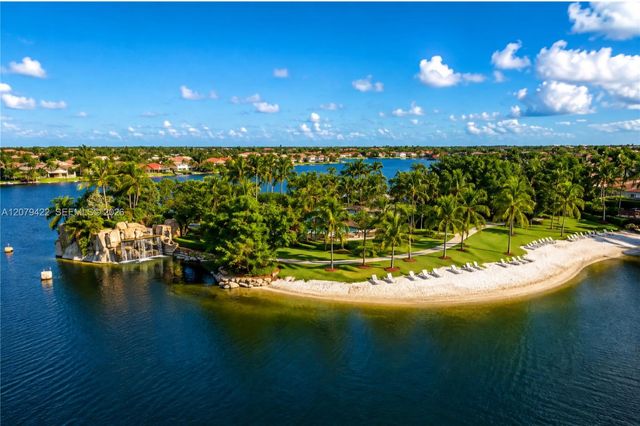 10916 NW 58th Terrace, Doral, FL 33178