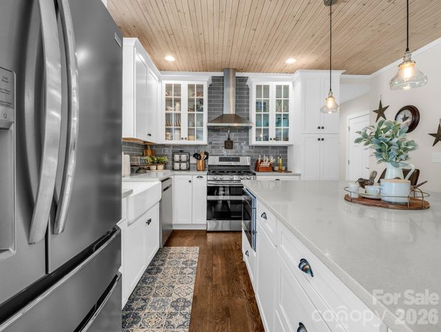 52 Old Spring Drive, Candler, NC 28715