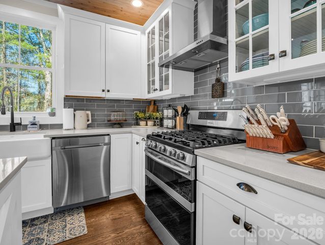 52 Old Spring Drive, Candler, NC 28715