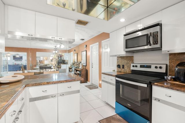 1440 NW 207th Street, Miami Gardens, FL 33169