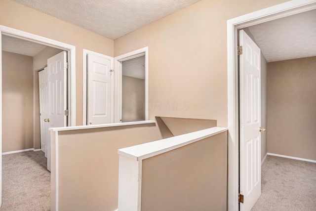 3275 Faycrest Road, Columbus, OH 43232