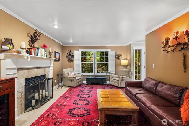 16502 NE 180th Place, Woodinville, WA 98072