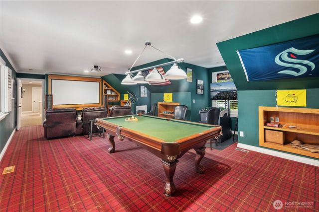 16502 NE 180th Place, Woodinville, WA 98072