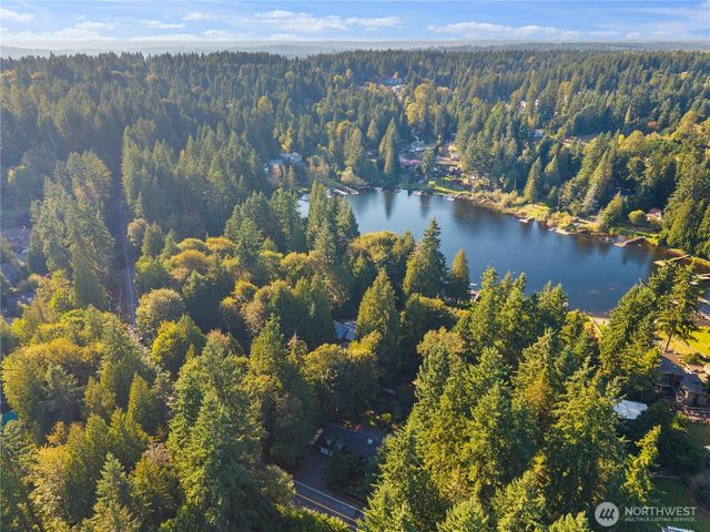 16502 NE 180th Place, Woodinville, WA 98072