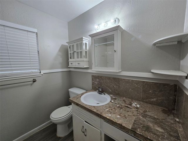 4708 Red River ST A, Austin, TX 78751