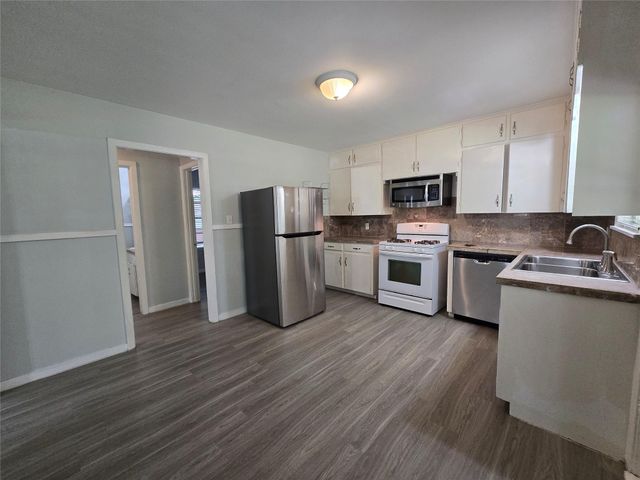 4708 Red River ST A, Austin, TX 78751