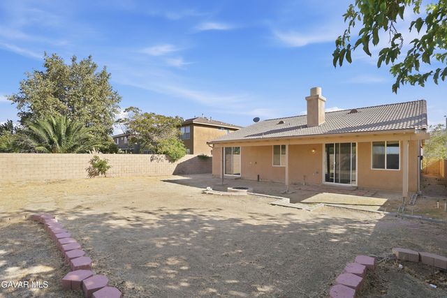 2639 Belvedere Lane, Lancaster, CA 93535