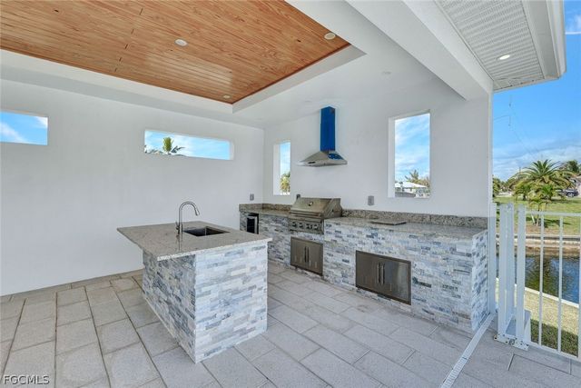 2029 SW 41st ST, Cape Coral, FL 33914