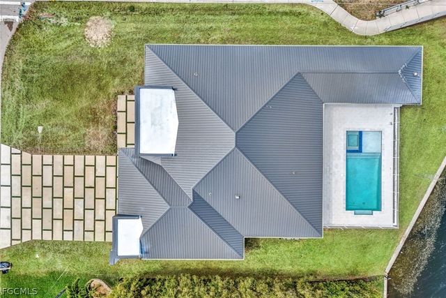 2029 SW 41st ST, Cape Coral, FL 33914