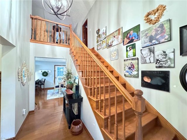 4003 Daisy Drive, Hamptonville, NC 27020