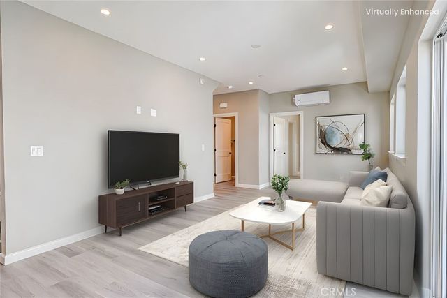 5257 Harmony, North Hollywood, CA 91601