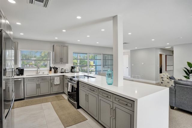 260 Allenwood Drive, Lauderdale-By-The-Sea, Fort Lauderdale, FL 33308