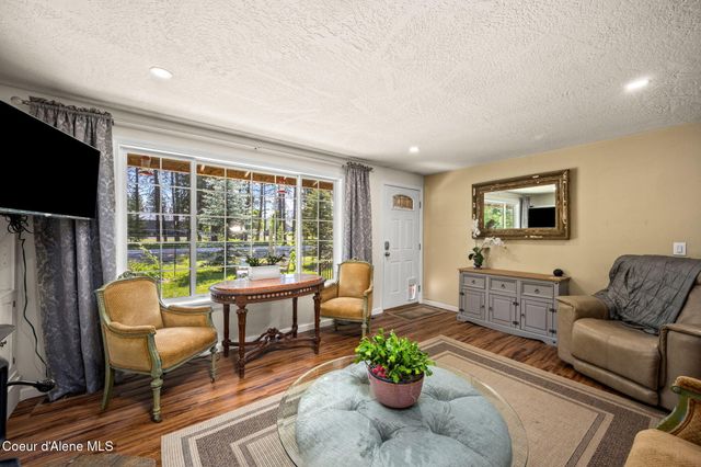 16761 N Pinewood WAY, Hayden, ID 83835