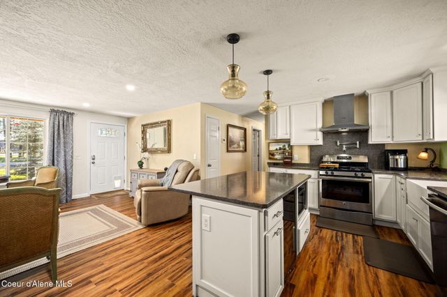 16761 N Pinewood WAY, Hayden, ID 83835