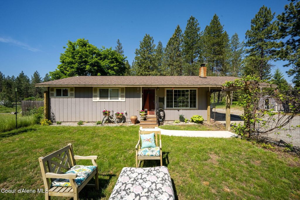 16761 N Pinewood WAY, Hayden, ID 83835