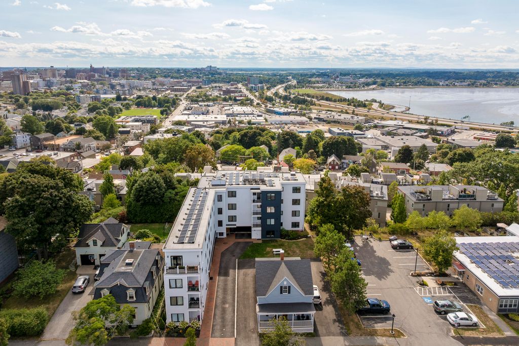 126 North Street 3D, Portland, ME 04101 — photo 2