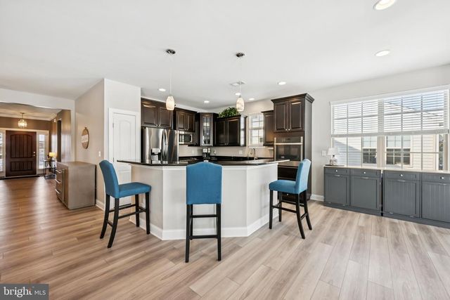 31 RAVENNA DR, West Berlin, NJ 08091