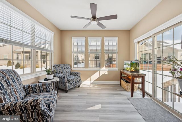 31 RAVENNA DR, West Berlin, NJ 08091