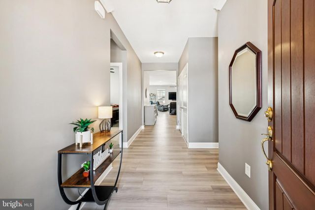 31 RAVENNA DR, West Berlin, NJ 08091