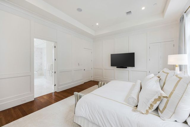 1327 Peden Street, Houston, TX 77006