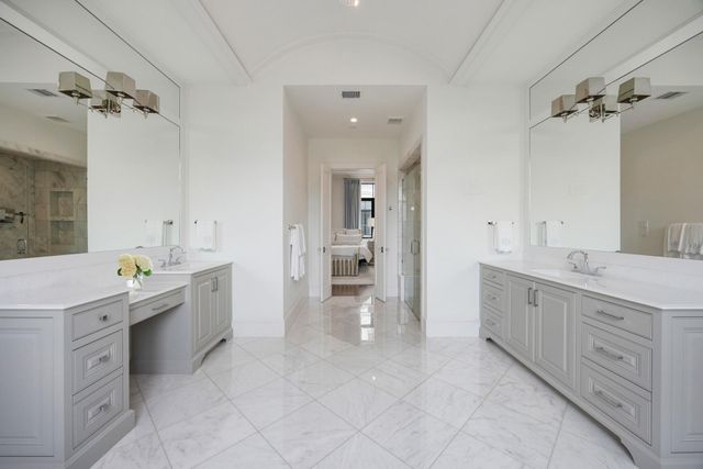 1327 Peden Street, Houston, TX 77006
