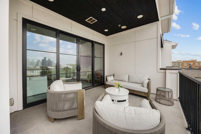 1327 Peden Street, Houston, TX 77006