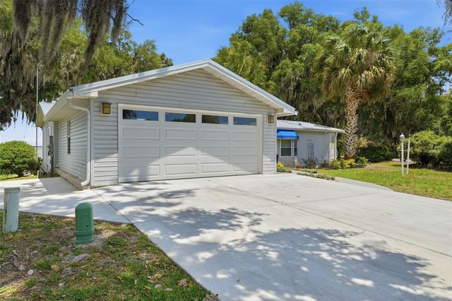 119 LAKE SHORE CIRCLE, Leesburg, FL 34788