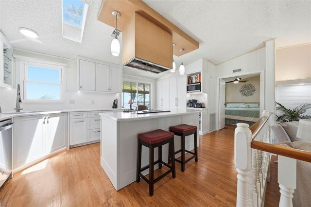 119 LAKE SHORE CIRCLE, Leesburg, FL 34788
