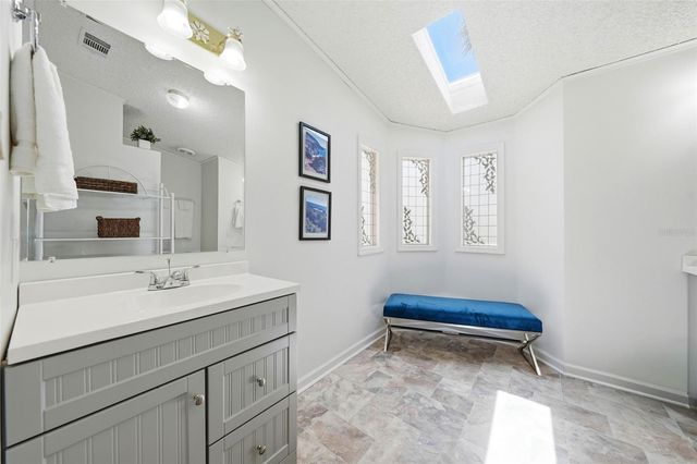 119 LAKE SHORE CIRCLE, Leesburg, FL 34788