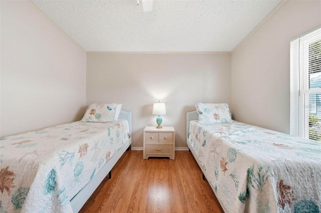 119 LAKE SHORE CIRCLE, Leesburg, FL 34788