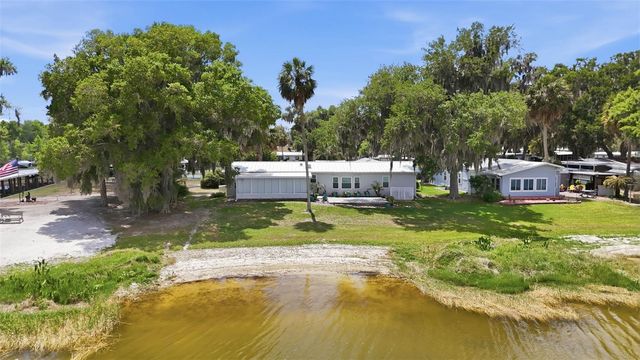 119 LAKE SHORE CIRCLE, Leesburg, FL 34788