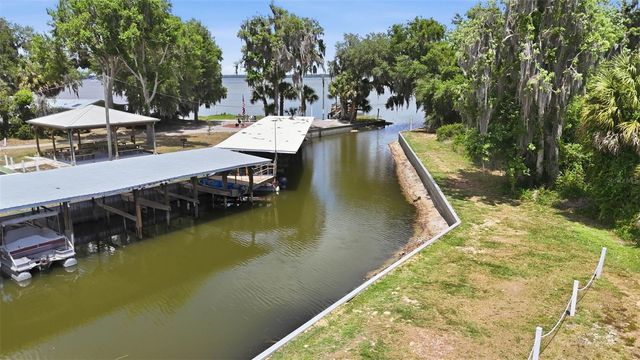 119 LAKE SHORE CIRCLE, Leesburg, FL 34788