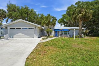 119 LAKE SHORE CIRCLE, Leesburg, FL 34788