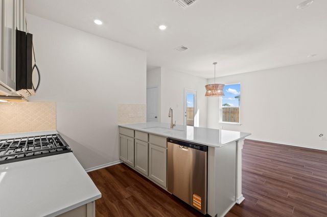 4920 Gragnano DR, Round Rock, TX 78665