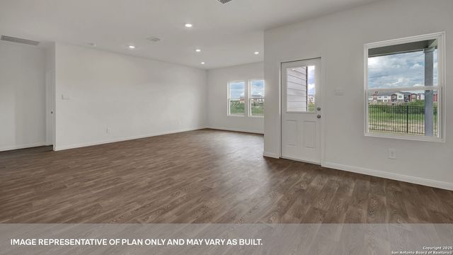 112 LAS LOMAS DRIVE, San Marcos, TX 78666