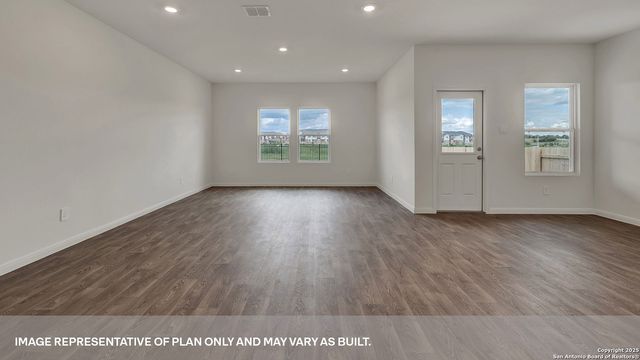 112 LAS LOMAS DRIVE, San Marcos, TX 78666