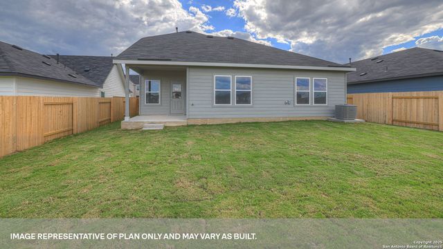 112 LAS LOMAS DRIVE, San Marcos, TX 78666