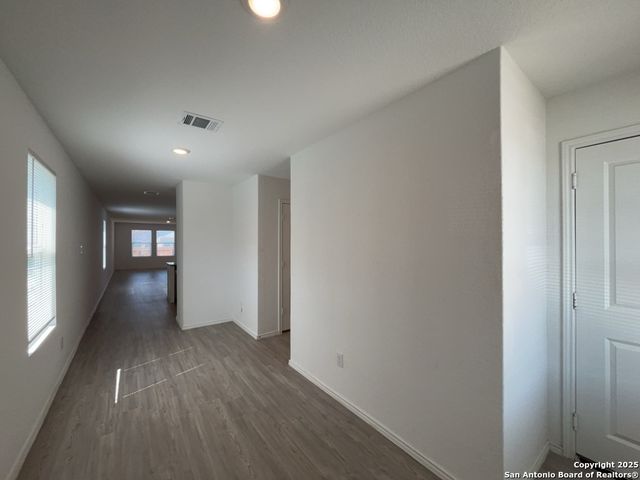 2819 Stigler Dr, Converse, TX 78109