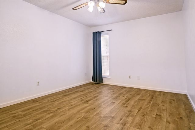 1032 Cherrywood Lane, Carrollton, TX 75006