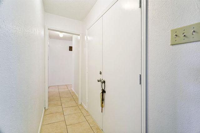 1032 Cherrywood Lane, Carrollton, TX 75006