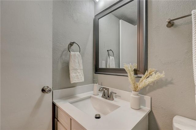 6000 N Pennsylvania Avenue 46, Oklahoma City, OK 73112