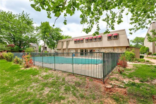 6000 N Pennsylvania Avenue 46, Oklahoma City, OK 73112