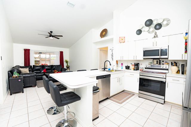 376 NW Sherry Lane, Port St. Lucie, Port St Lucie, FL 34986