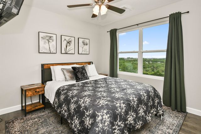 3003 N Vineyards Terrace 3, Branson, MO 65616