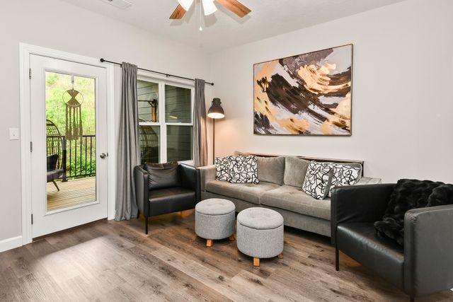 3003 N Vineyards Terrace 3, Branson, MO 65616